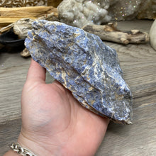 将图像加载到图库查看器中,Sodalite Rough #04
