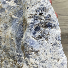 Chargez l'image dans la visionneuse de la galerie, Sodalite Rough #05