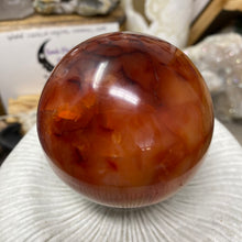 Bild in Galerie-Viewer laden, Carnelian 68mm / 2.70" Sphere #3