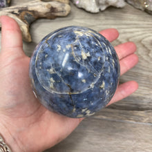 Bild in Galerie-Viewer laden, Dumortierite "Blue Quartz" Large Sphere #02 - 3.05" / 77mm