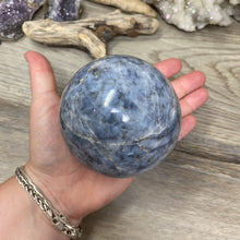 Bild in Galerie-Viewer laden, Dumortierite "Blue Quartz" Large Sphere #04 - 3.45" / 87mm