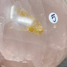 Bild in Galerie-Viewer laden, Rose Quartz Sphere #05 - 2.86" / 72mm