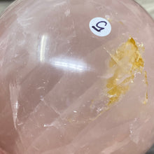 Bild in Galerie-Viewer laden, Rose Quartz Sphere #05 - 2.86" / 72mm