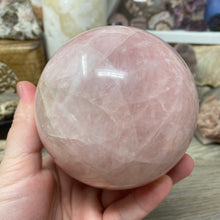Bild in Galerie-Viewer laden, Rose Quartz Sphere #09 - 3.62" / 92mm