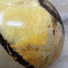 Load image into Gallery viewer, Septarian 2.88" / 73mm Sphere