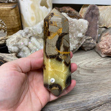 Load image into Gallery viewer, Septarian Double Point #06 - 5.37"/136mm
