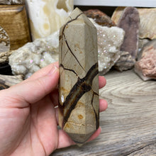 Load image into Gallery viewer, Septarian Double Point #07 - 5.52"/141mm