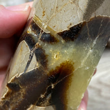 Load image into Gallery viewer, Septarian Double Point #07 - 5.52"/141mm