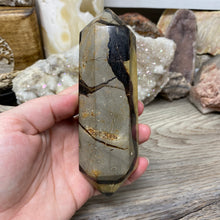 Bild in Galerie-Viewer laden, Septarian Double Point #08 - 5.47"/139mm