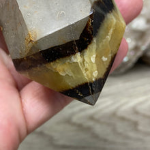 Bild in Galerie-Viewer laden, Septarian Double Point #08 - 5.47"/139mm