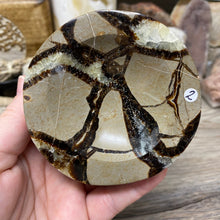 Load image into Gallery viewer, Septarian Bowl #02 - 3.35" x 1.24"