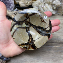 Load image into Gallery viewer, Septarian Bowl #02 - 3.35" x 1.24"