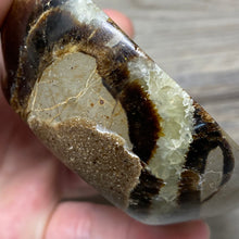 Load image into Gallery viewer, Septarian Bowl #02 - 3.35" x 1.24"