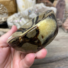 Load image into Gallery viewer, Septarian Bowl #03 - 3.32" x 1.20"