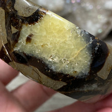 Load image into Gallery viewer, Septarian Bowl #03 - 3.32" x 1.20"