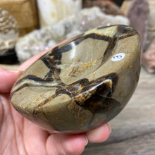 Load image into Gallery viewer, Septarian Bowl #03 - 3.32" x 1.20"