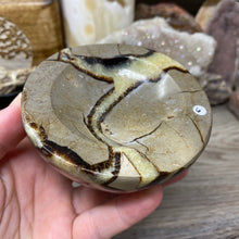 Load image into Gallery viewer, Septarian Bowl #06 - 3.63" x 1.16"