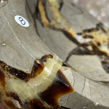 Load image into Gallery viewer, Septarian Bowl #08 - 3.43" x 1.38"