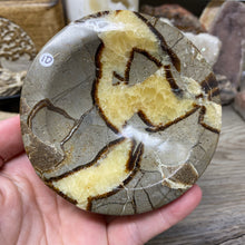 Load image into Gallery viewer, Septarian Bowl #10 - 3.80" x 1.28"