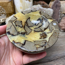 Load image into Gallery viewer, Septarian Bowl #13 - 4.27" x 1.55"