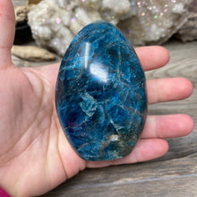 Bild in Galerie-Viewer laden, Blue Apatite Freeform #04