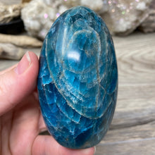 Bild in Galerie-Viewer laden, Blue Apatite Freeform #05
