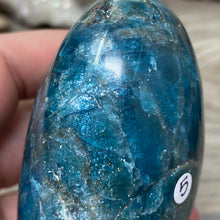 Bild in Galerie-Viewer laden, Blue Apatite Freeform #05