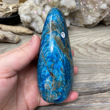 Bild in Galerie-Viewer laden, Blue Apatite Freeform #07