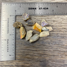 Bild in Galerie-Viewer laden, Welo Ethiopian Opal Small Rough Set #06