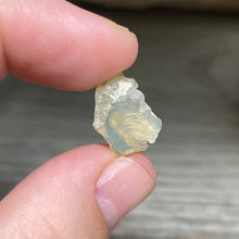 Bild in Galerie-Viewer laden, Welo Ethiopian Opal Small Rough Set #10
