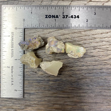 Bild in Galerie-Viewer laden, Welo Ethiopian Opal Small Rough Set #13