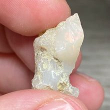 Bild in Galerie-Viewer laden, Welo Ethiopian Opal Small Rough Set #14