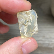 Bild in Galerie-Viewer laden, Welo Ethiopian Opal Small Rough Set #14