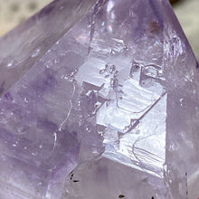 将图像加载到图库查看器中,Natural Amethyst Point from Brazil #01