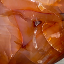 Bild in Galerie-Viewer laden, Carnelian Heart Palm Stone #11