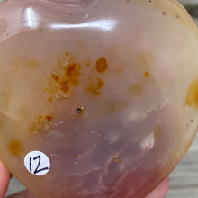 Bild in Galerie-Viewer laden, Carnelian Heart Palm Stone #12