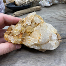 Bild in Galerie-Viewer laden, Red / Tangerine Quartz Cluster #001
