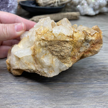 Bild in Galerie-Viewer laden, Red / Tangerine Quartz Cluster #001