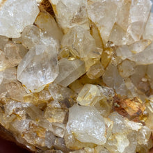 Bild in Galerie-Viewer laden, Red / Tangerine Quartz Cluster #001