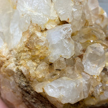 Bild in Galerie-Viewer laden, Red / Tangerine Quartz Cluster #001