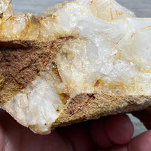 Bild in Galerie-Viewer laden, Red / Tangerine Quartz Cluster #001