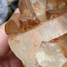 Bild in Galerie-Viewer laden, Red / Tangerine Quartz Cluster #003