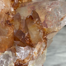 Bild in Galerie-Viewer laden, Red / Tangerine Quartz Cluster #003