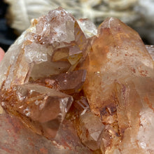 Bild in Galerie-Viewer laden, Red / Tangerine Quartz Cluster #003