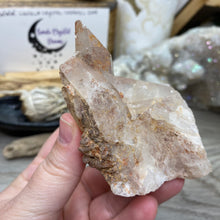 Bild in Galerie-Viewer laden, Red / Tangerine Quartz Cluster #008