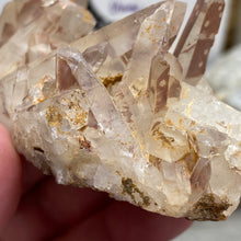 Cargar imagen en el visor de la galería, Red / Tangerine Quartz Cluster #015