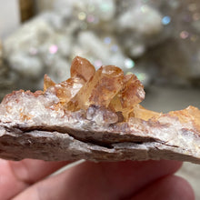Bild in Galerie-Viewer laden, Red / Tangerine Quartz Cluster #41