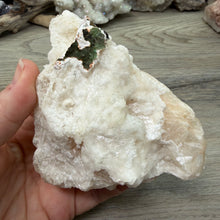 Cargar imagen en el visor de la galería, Apophyllite/Zeolite Cluster #04