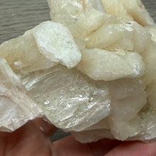 Cargar imagen en el visor de la galería, Apophyllite/Zeolite Cluster #04