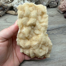 Cargar imagen en el visor de la galería, Apophyllite/Zeolite Cluster #05